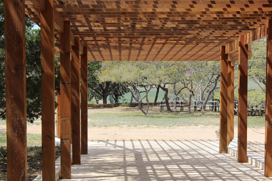TRC_LAND_COMM_LandscFeatures_Callout_SmartPergolas